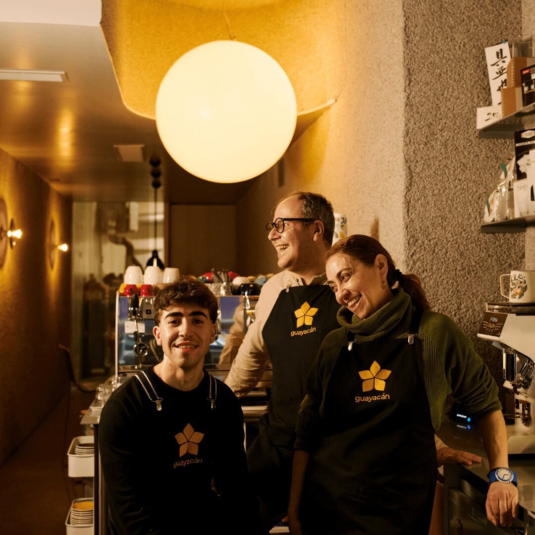 FOTO FAMILIA CAFÉ GUAYACÁN